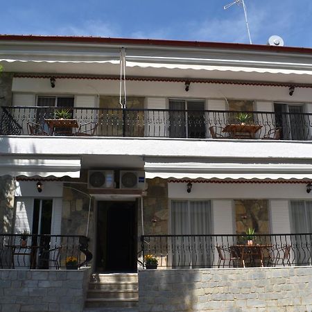 Aestas Vergia Apartments 2 Nea Kallikrateia Exterior photo